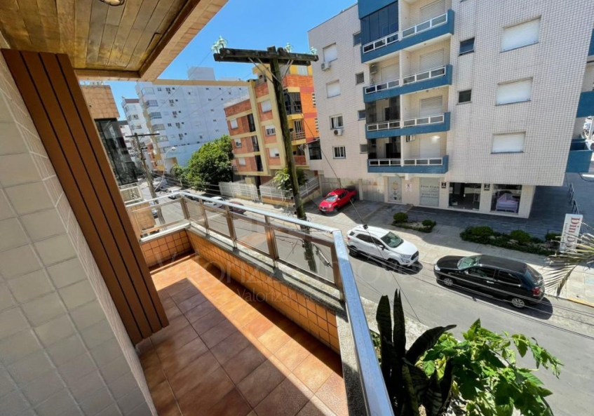 Apartamento 3 Dormitórios