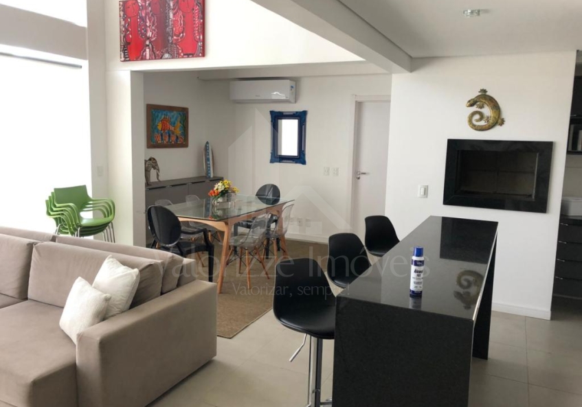 Apartamento 3 Dormitórios