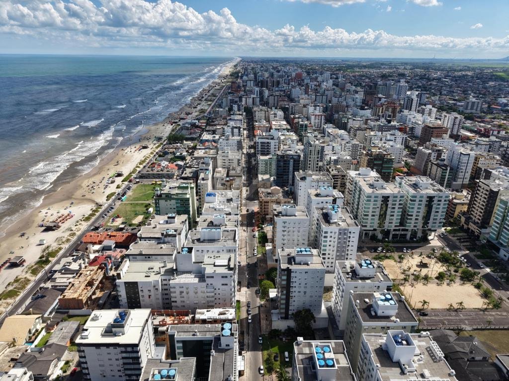 Apartamento 3 Dormitórios