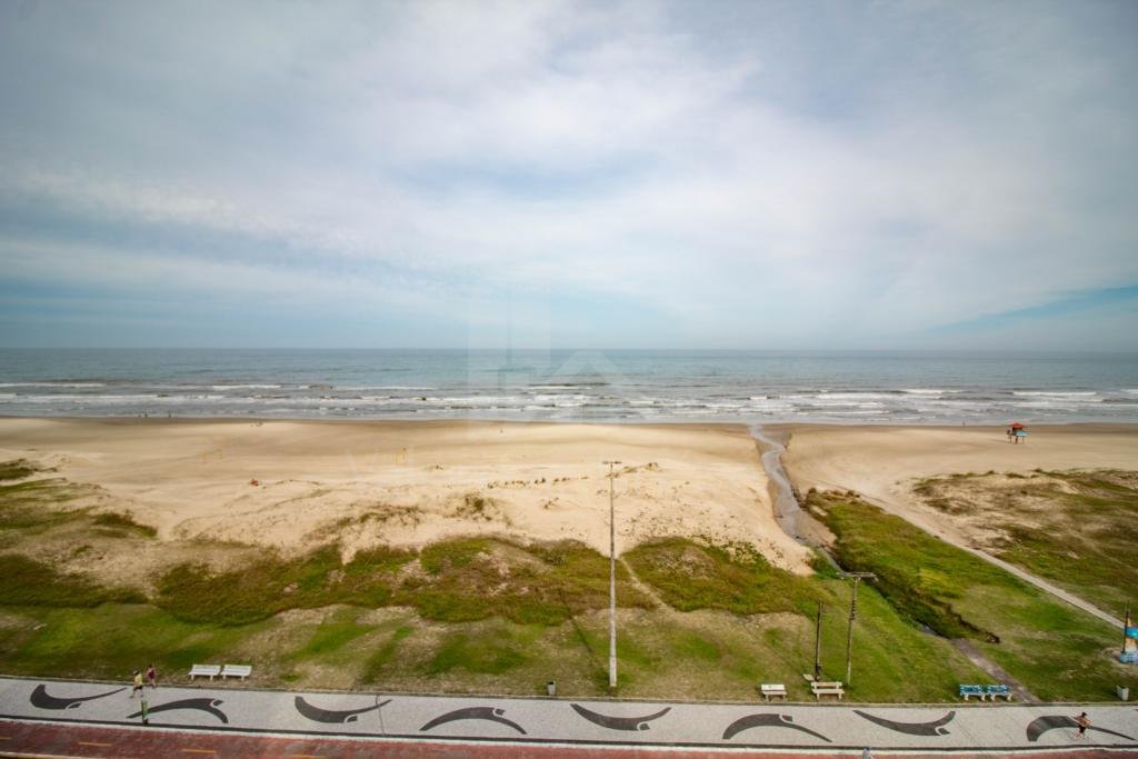 Apartamento 4 Dormitórios