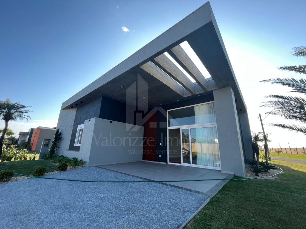 Casa em Condominio 4 dormitorios