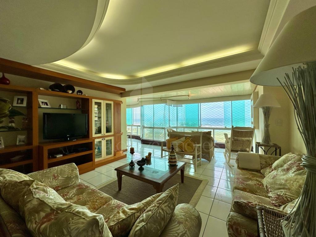 Apartamento 4 Dormitórios