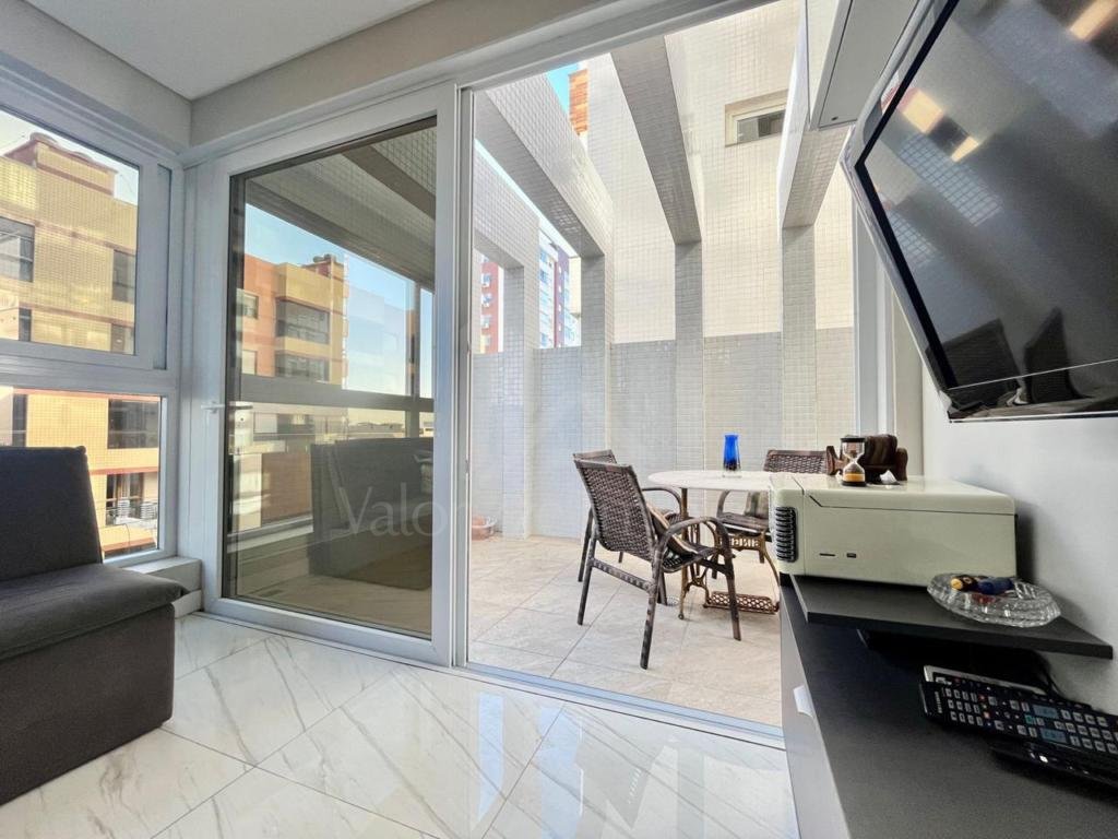 Apartamento 3 Dormitórios