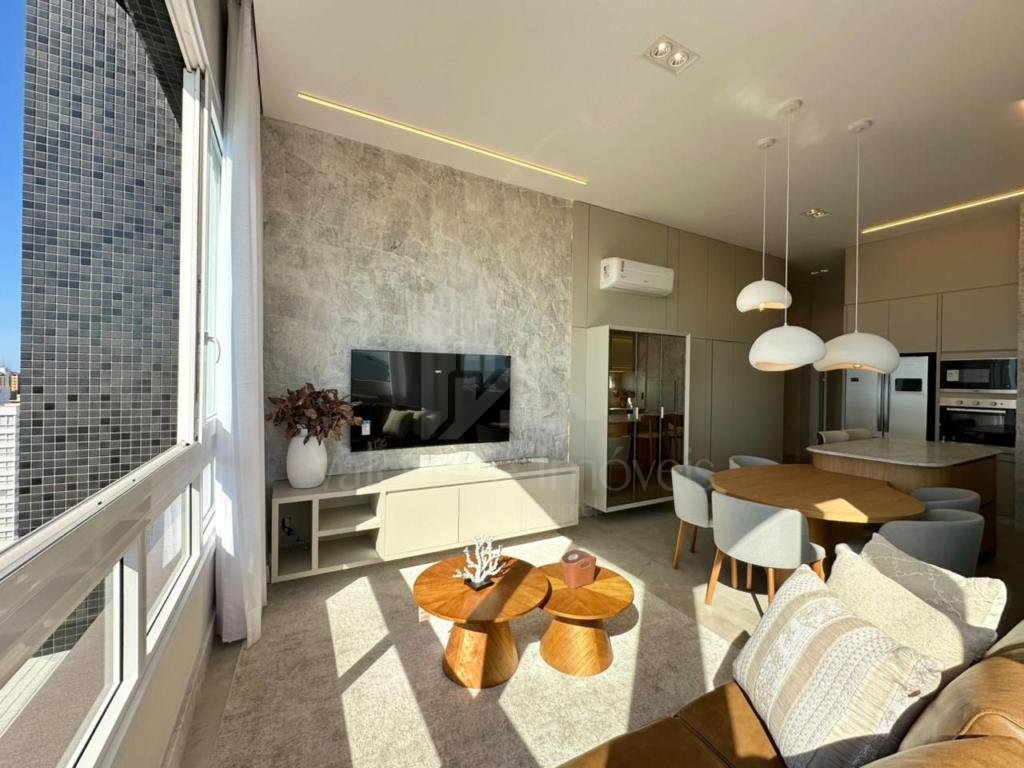 Apartamento 3 Dormitórios