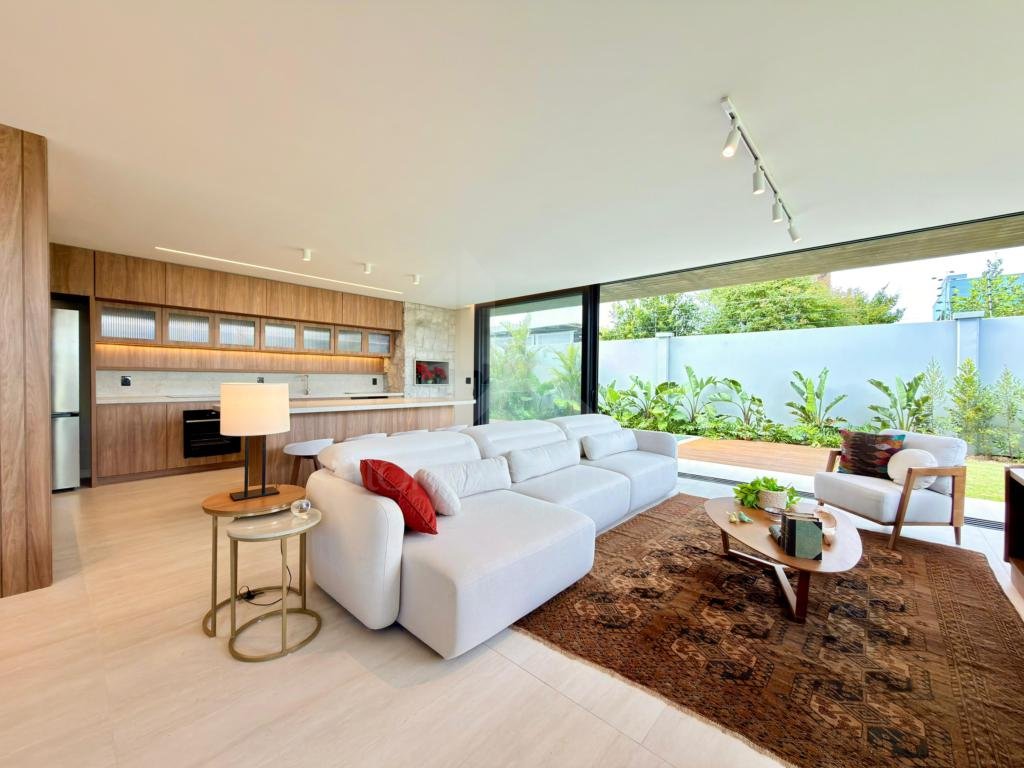 Casa em Condominio 4 dormitorios